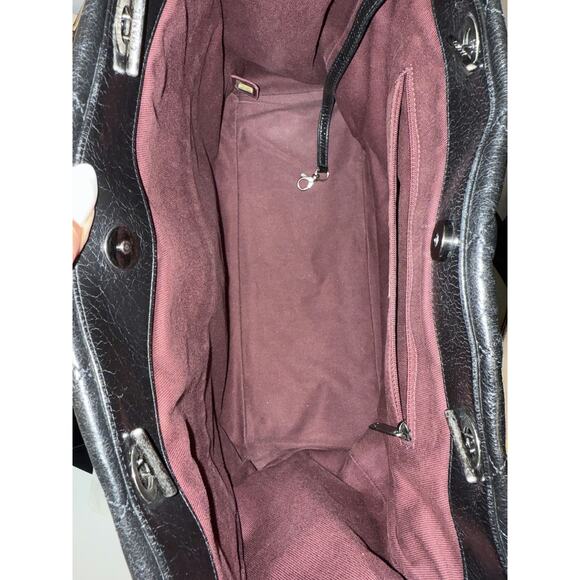 Chanel Glazed Calfskin Quilted Large Duo Color Tote in Black - Picture 3 of 8